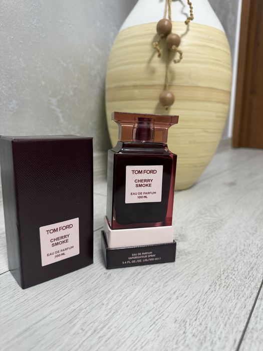 Tom Ford Cherry Smoke