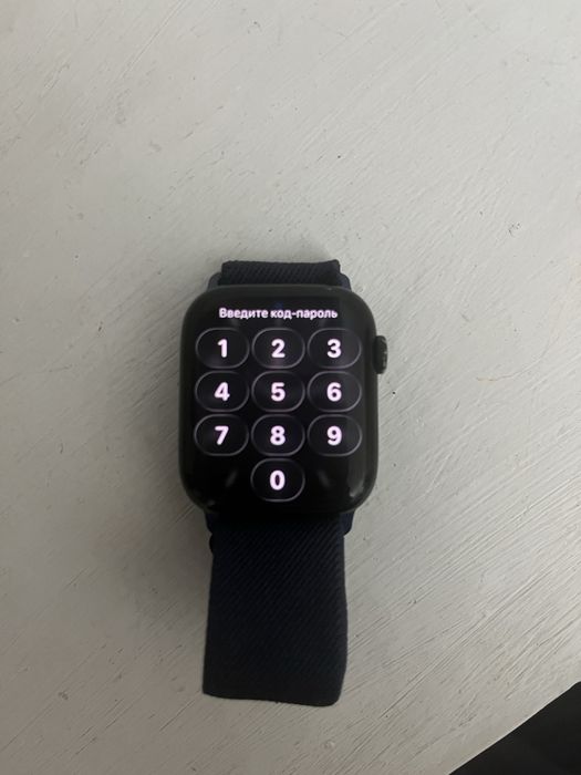 Продаётся Apple watch series 8