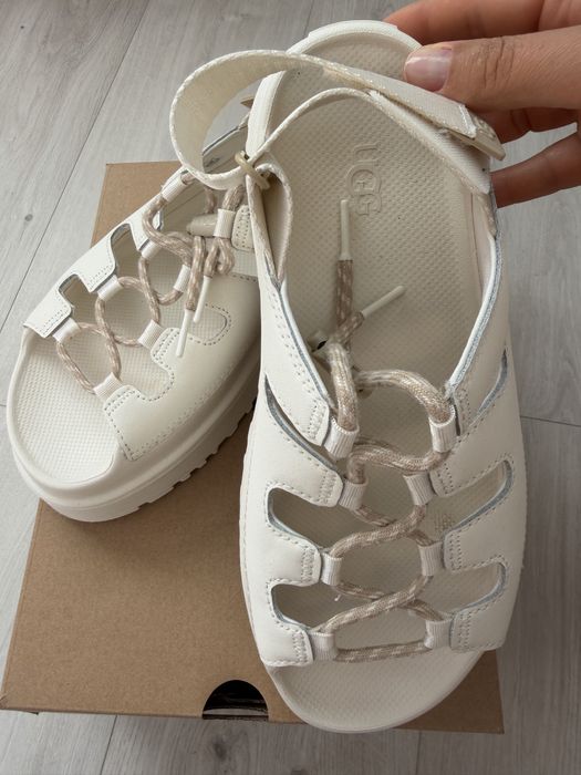 Дамски Сандали UGG