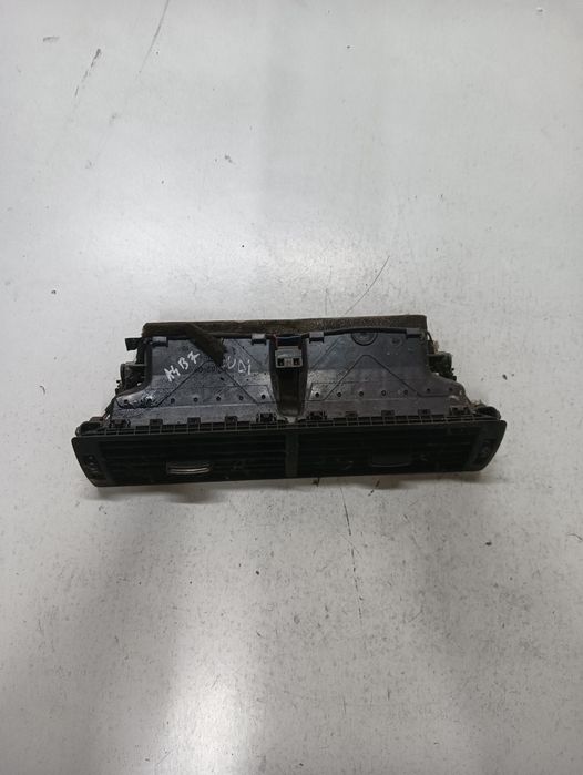 Grila De Ventilatie Bord Centrala Audi A4 Iii 8Ec, B7 2004 - 2008, Sed