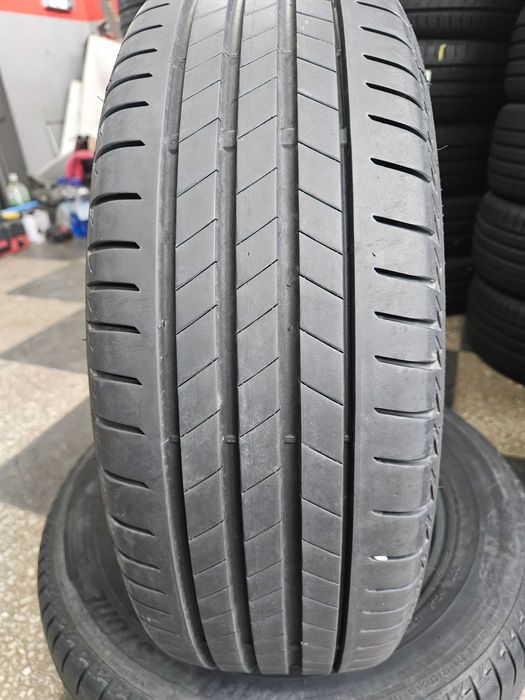 2бр 185/65/15  BRIDGESTONE 6,8мм грайфер дот:23г безплатен монтаж