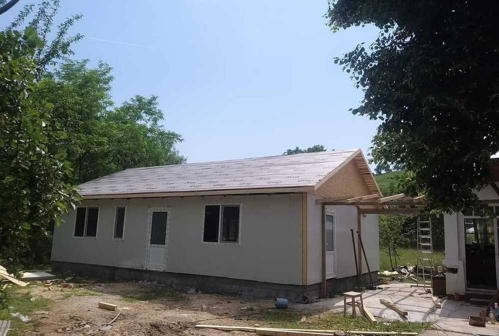 Case pe structuri metalice