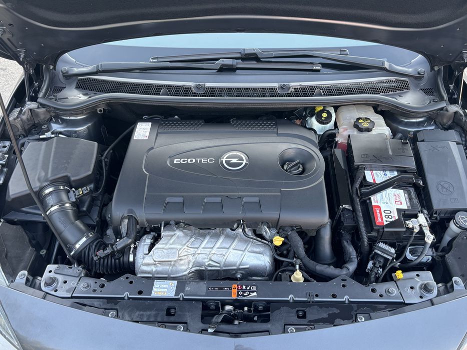 Opel astra J sport tourer