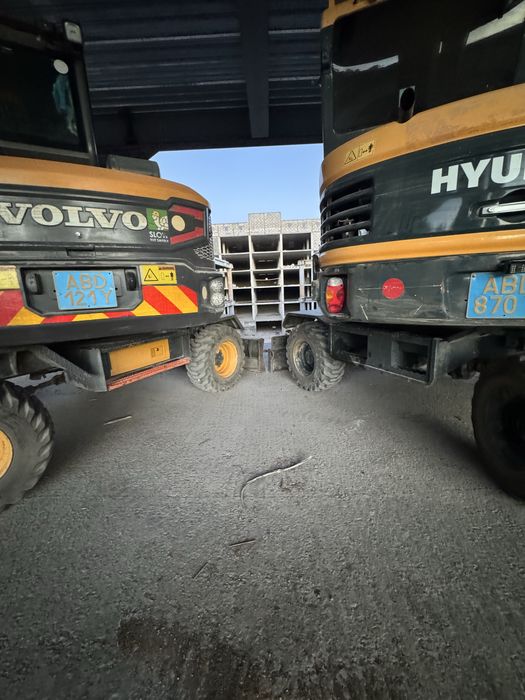 Экскаватор малютка