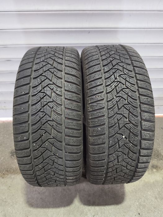 2бр. 225/40/18 гуми Dunlop Winter Sport 5 225 40 18 зимни