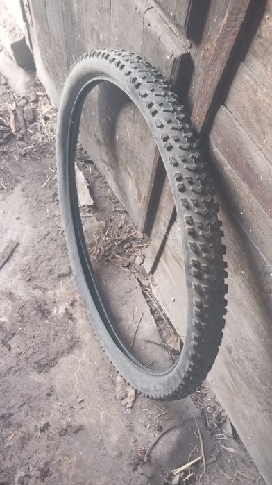 Продам покрышку на велосипед