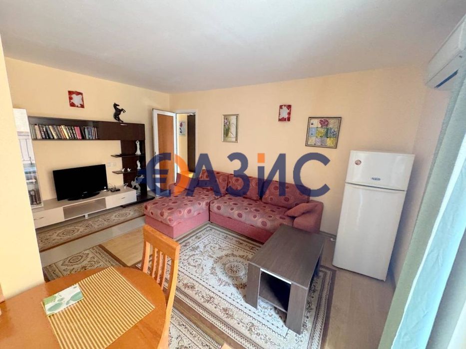 Продава се Двустаен апартамент в с. Равда, Област Бургас - 74 кв.м за 1372 €/кв.м - Снимка #2