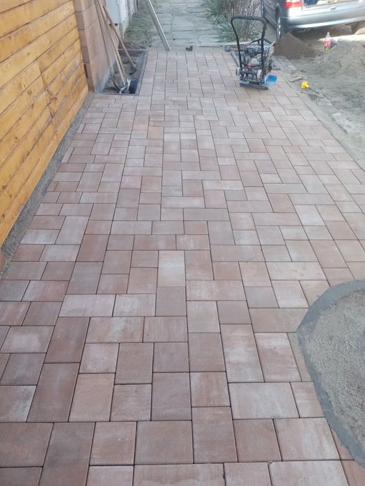 Execut montaj pavele