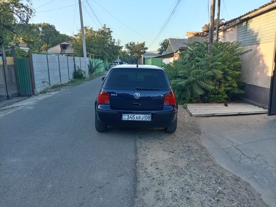 Продам Гольф 4 1.6 автомат