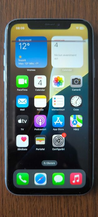 iPhone XR 128GB, 3GB RAM, baterie 77%