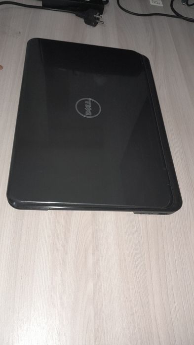 Продам ноутбук делл