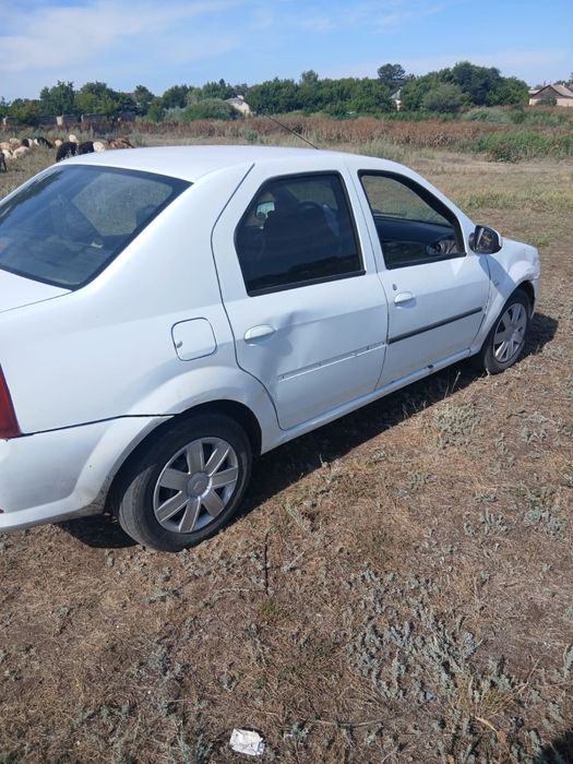 Renault logan сатылады