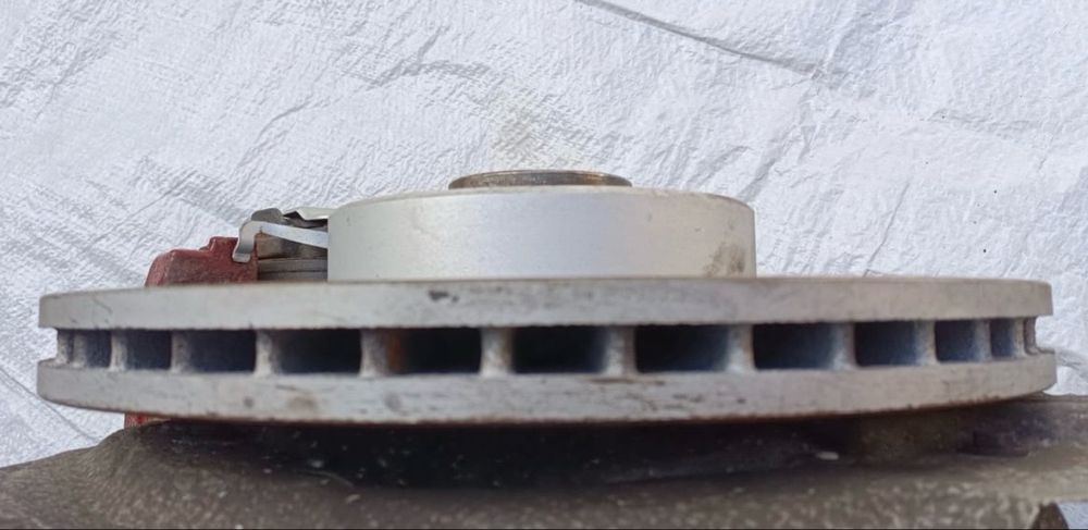 Тормозные диски с суппортами БМВ BMW X6 E71 N54.