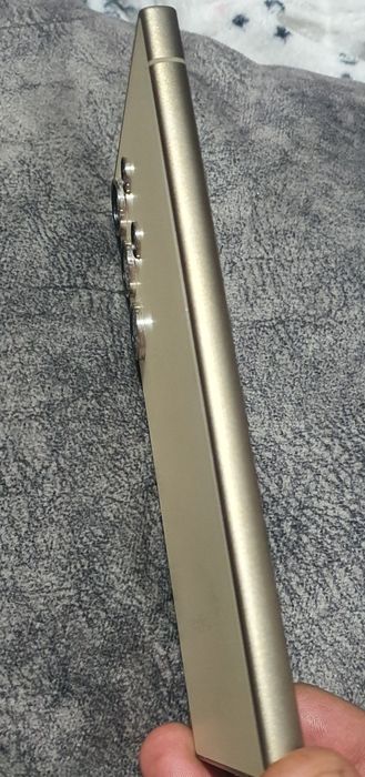 Telefon Samsung Galaxy s24 Ultra 1TB