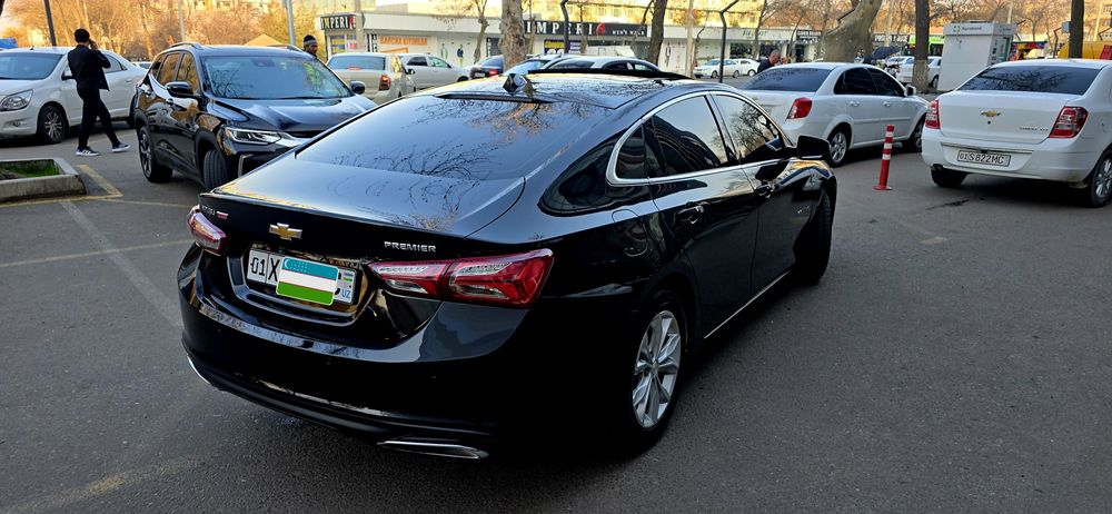 MALIBU 2 PREMIER 2022/23 kiraska top toza polni navarot
2022/23 
kiras