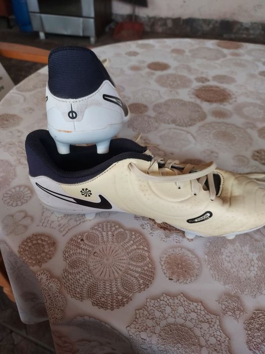 Бутонки Найк  37 номер