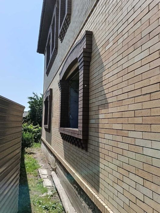 Продам коттедж в районе парка Победы