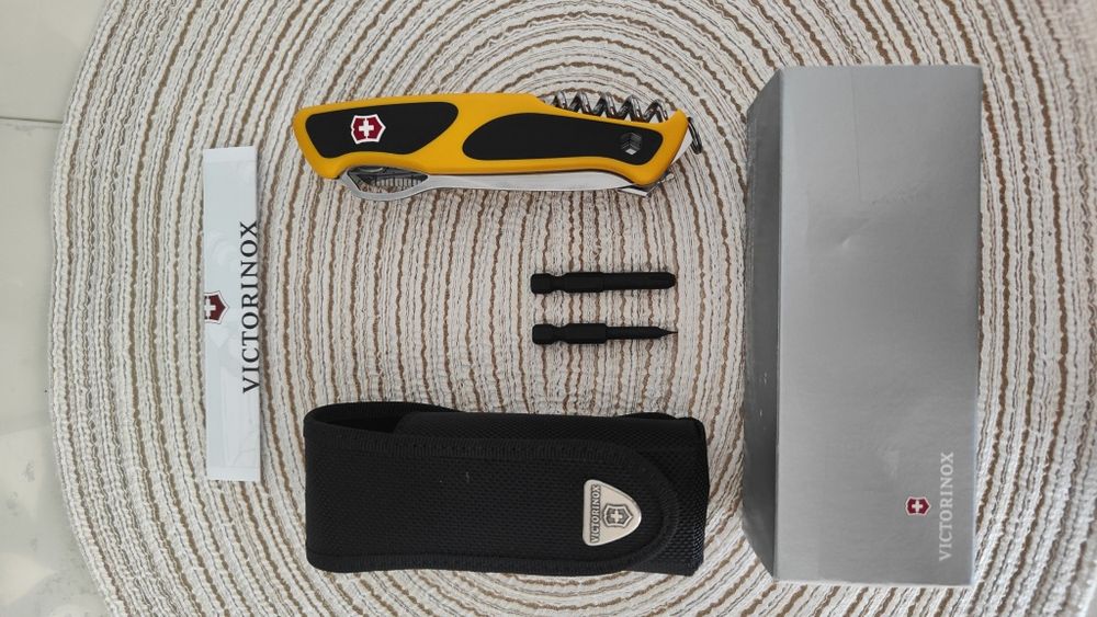Victorinox ranger wood 131mm