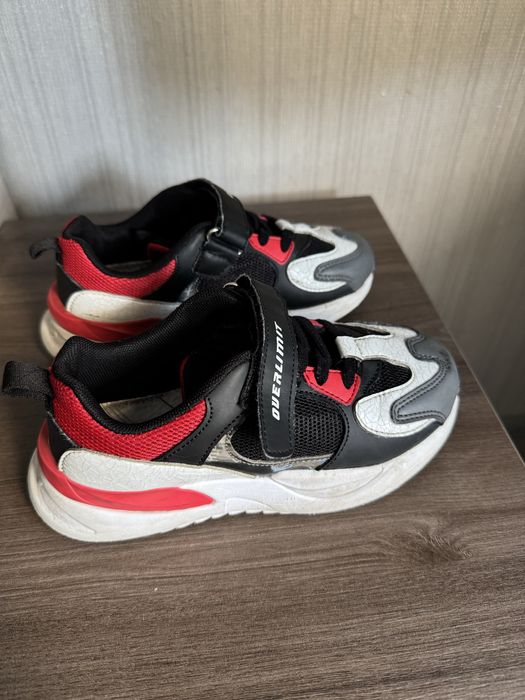 Кросовки в идеальном состоянии