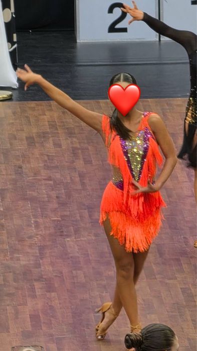 Рокля за латино танци