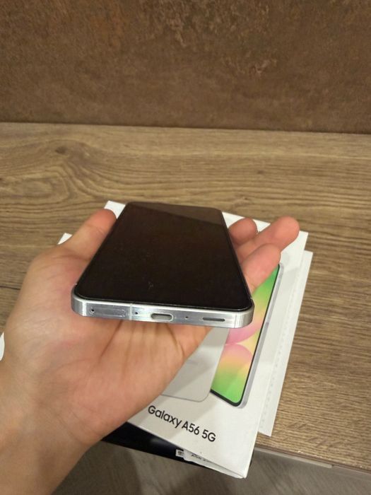 Samsung A56 5G  256g LightGray