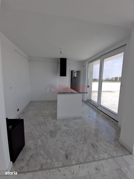 Apartament cu 3 Camere - Terasa Proprie 97 MP - Sector 4