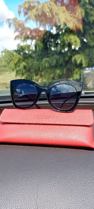 Слънчеви очила Guess