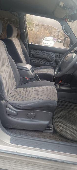 Тойота Ленд круйзер Прадо 95