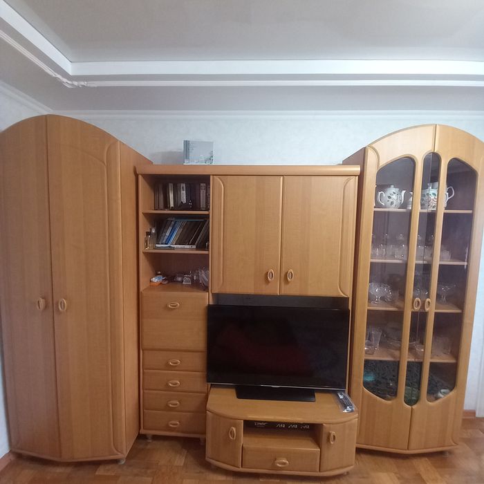 Продам стенку - горку