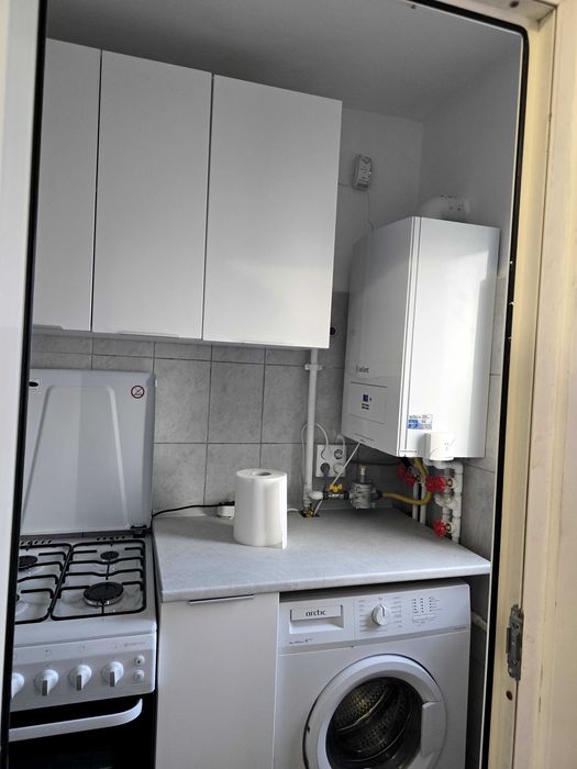 INCHIRIEZ garsonieră Tomis 3