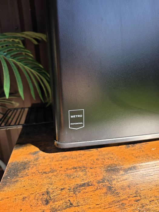 Frigider/ Racitor bauturi 45 l Metro Professional