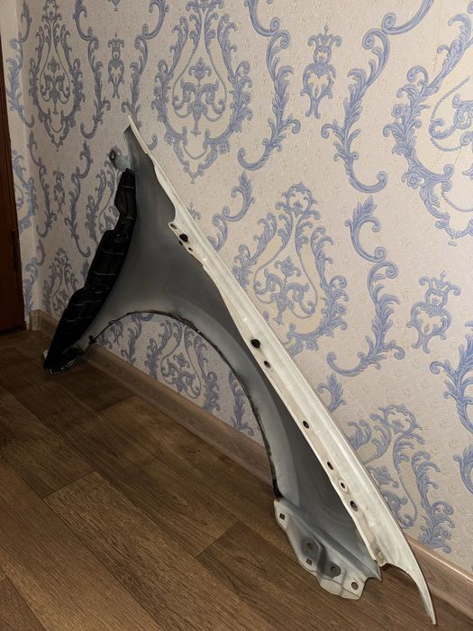 Toyota 55,ке крыло сатылады