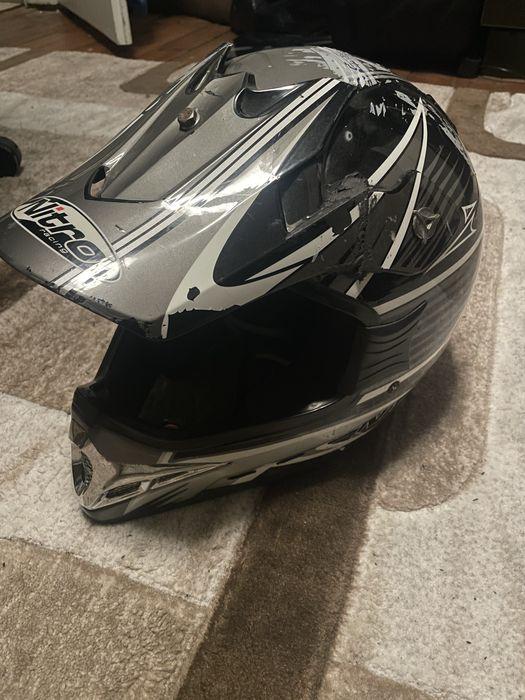 Крисова каска за мотор