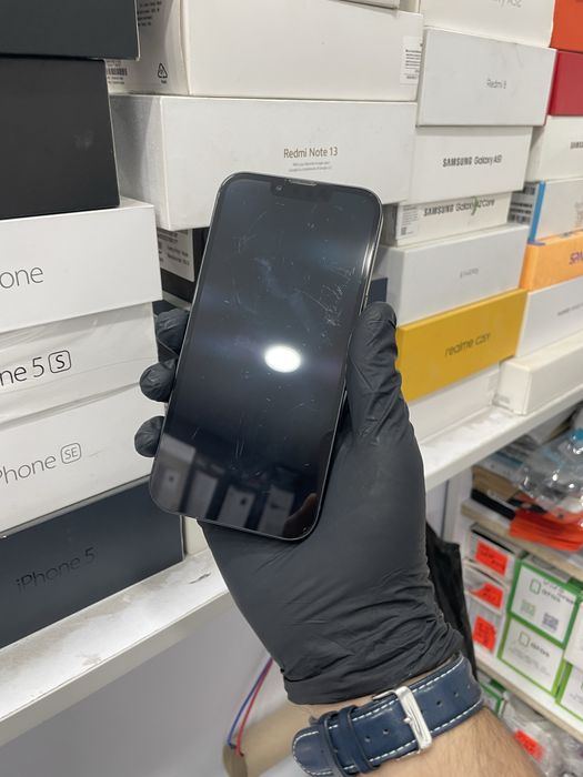 Iphone 13 256Gb sotuvda