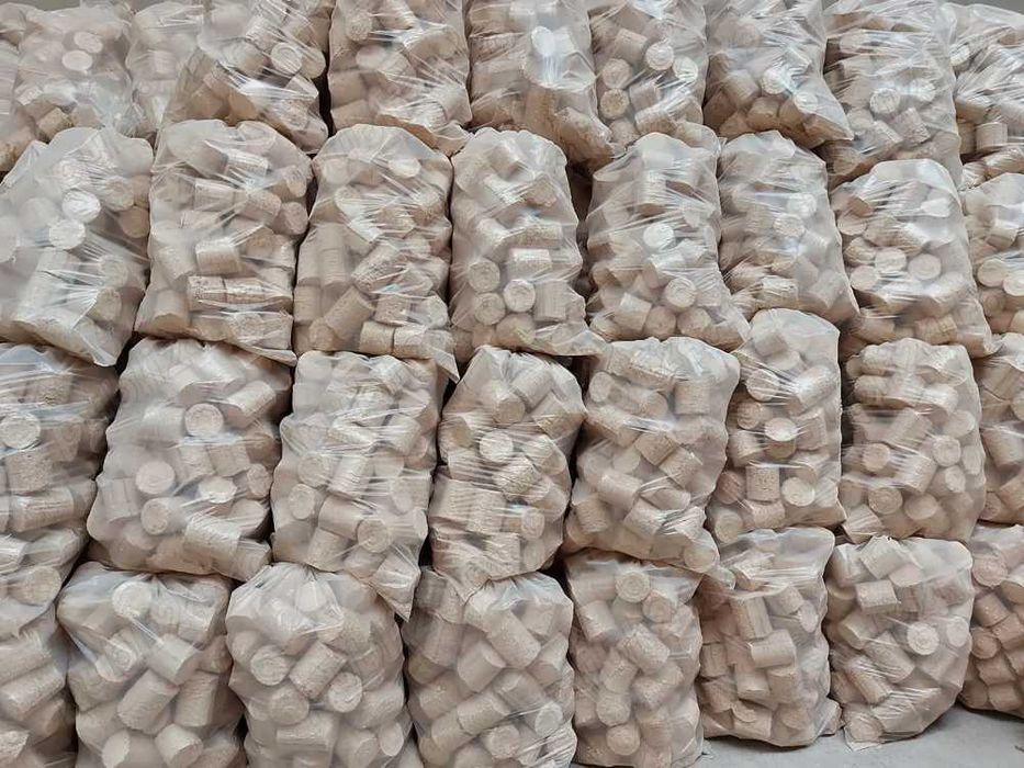 Masina de produs brichete din rumegus