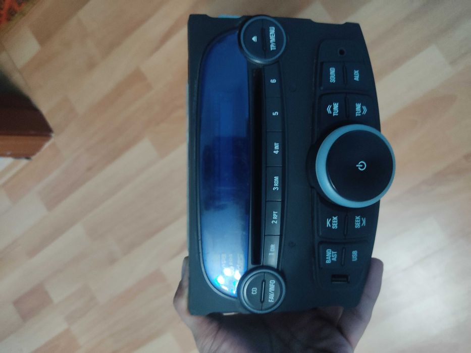 Штатный магнитофон от спарка.