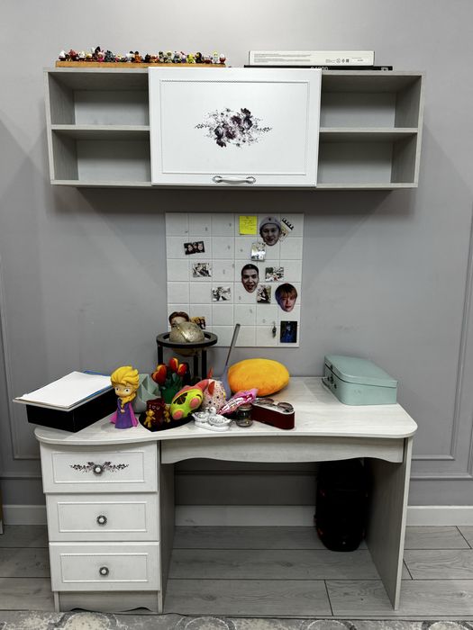 Комплект детской мебели “Аварель”