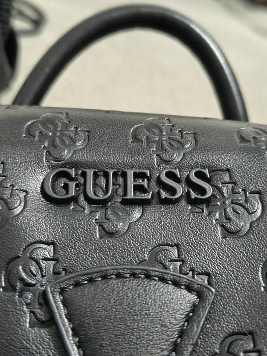 Раница  Guess Litzy 4G (нова)