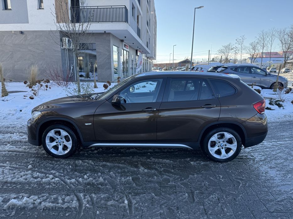 BMW X1  Automatic Xenon Navi Piele Incalzire scaune Cuplă