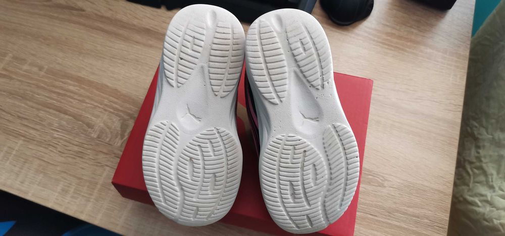 Детски маратонки Puma номер 23