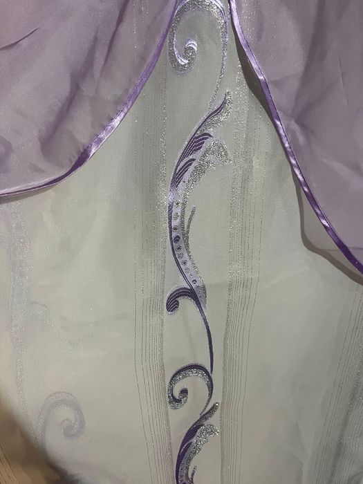 Продам тюль для зала, спальни