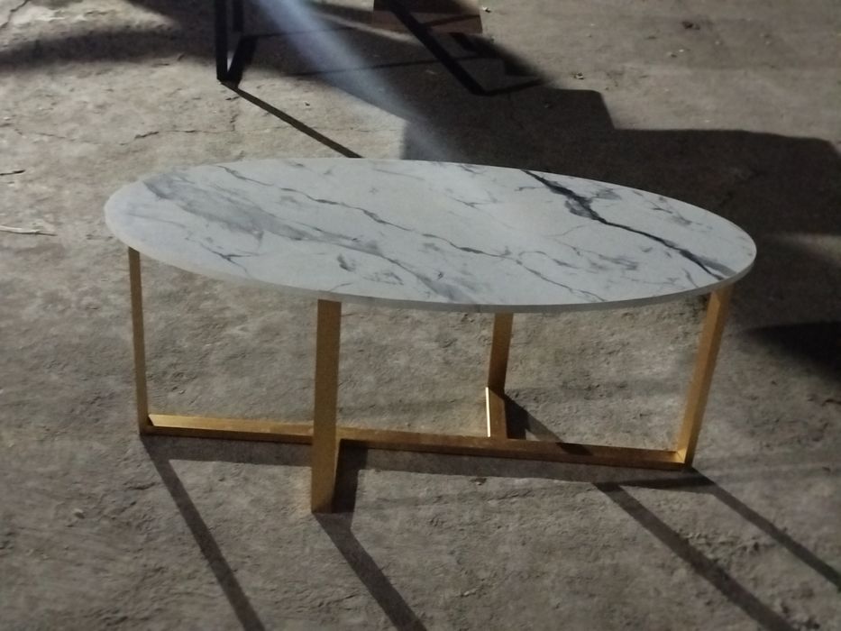 Jurnalniy stol loftdan