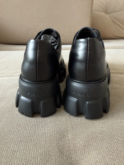 Женский обувь прада новая