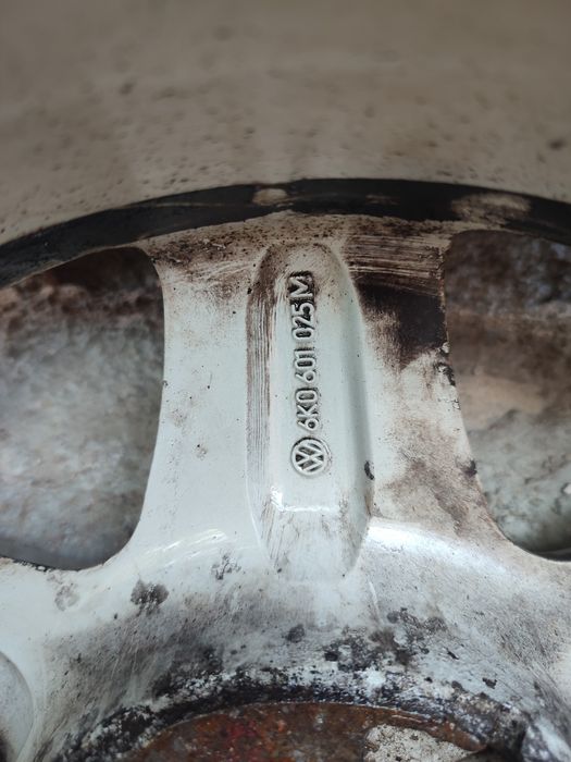 Алуминиеви джанти с гуми, 4 броя