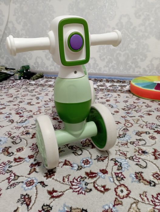 Детский толокар велосипед