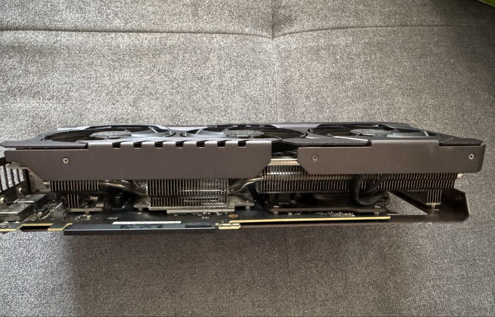 Видеокарта ASUS RTX 3070 TUF