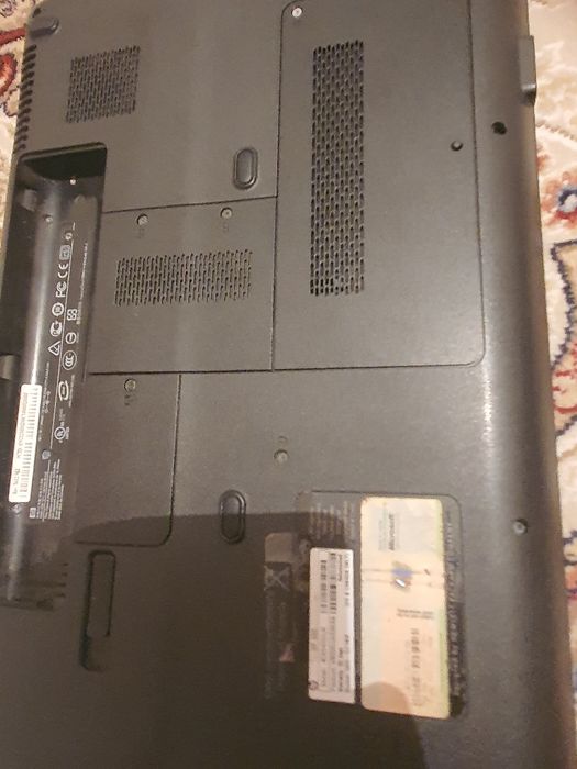 Ноутбук сатылады