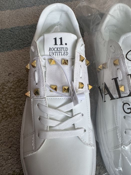 Valentino Garavani Rockstud Untitled обувки