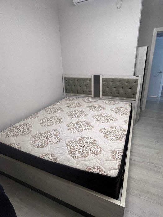 Продается комплект спальной мебели!