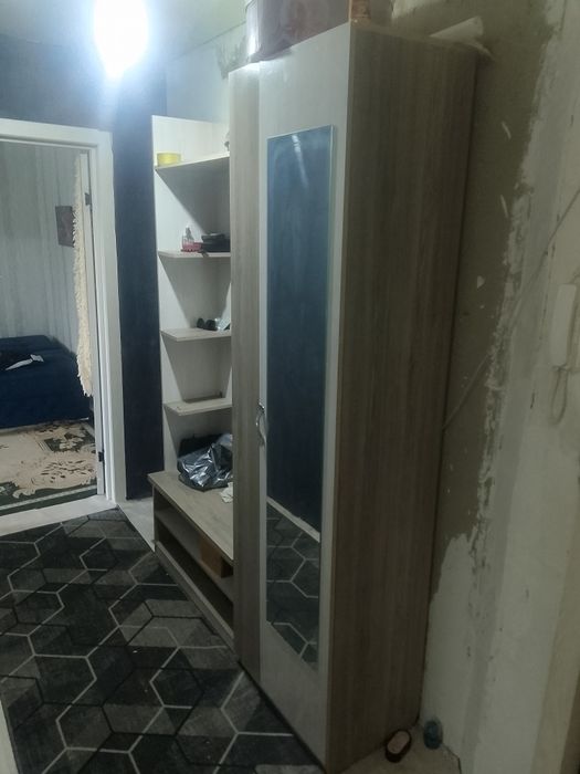 Продам шкаф в хорошем состояние